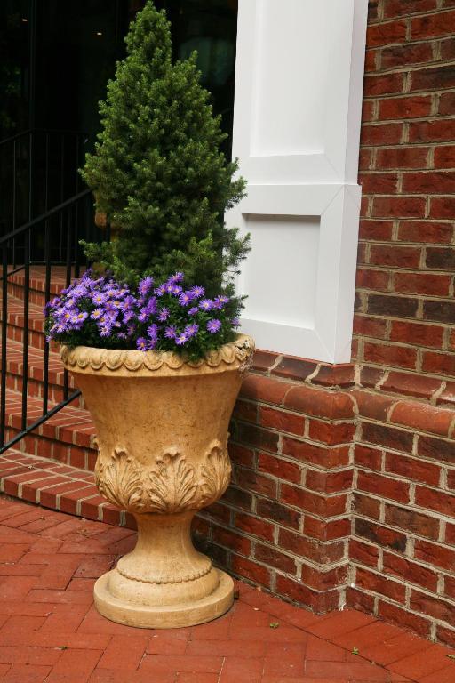 Main Street Inn Blacksburg Bagian luar foto