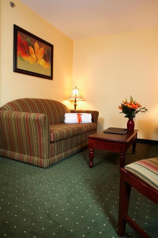 Main Street Inn Blacksburg Bagian luar foto