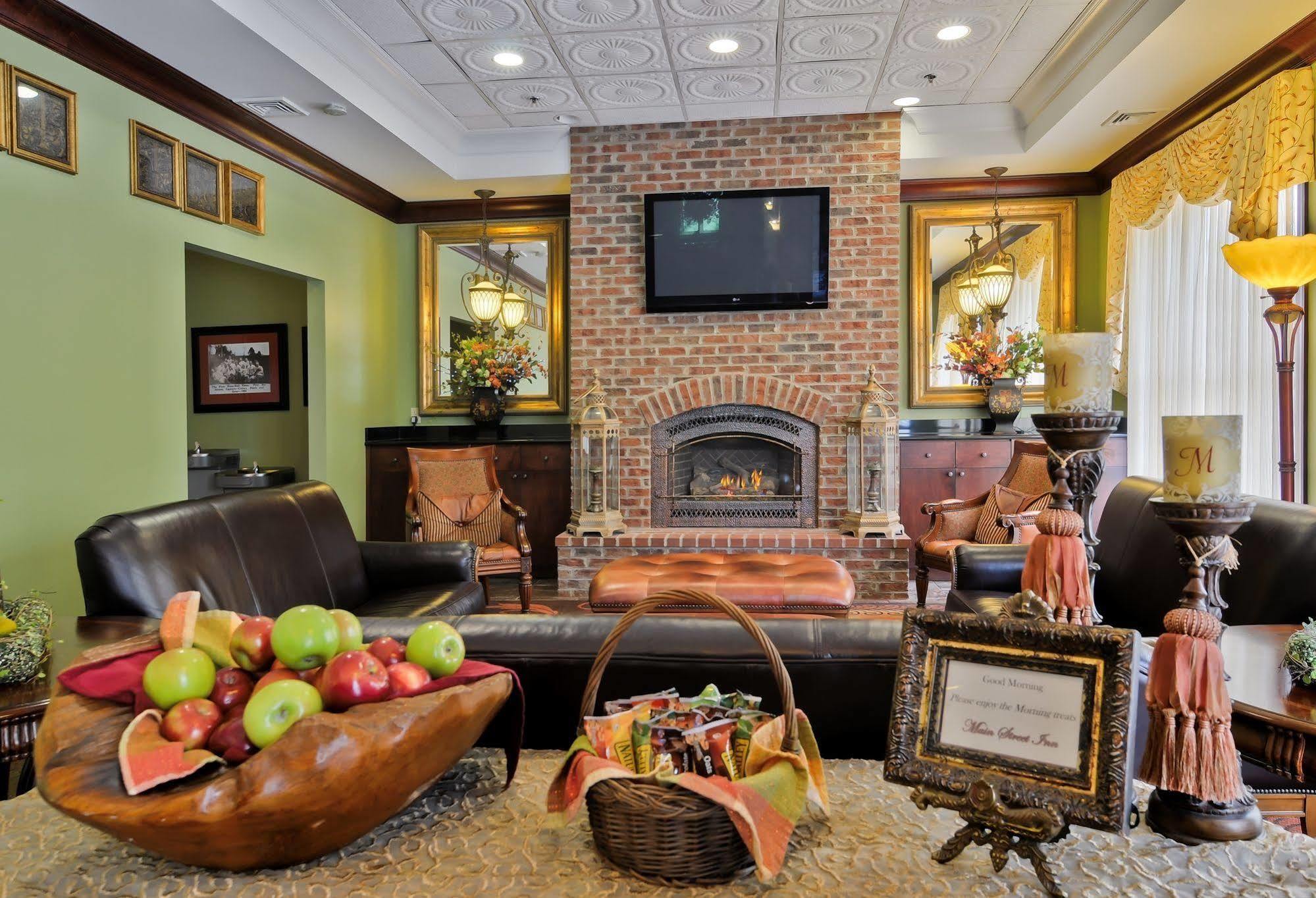 Main Street Inn Blacksburg Bagian luar foto
